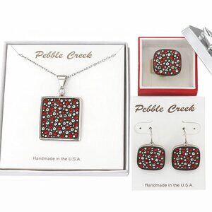 Handcrafted Swarovski Siam Crystal & Clay Square Pendant Set